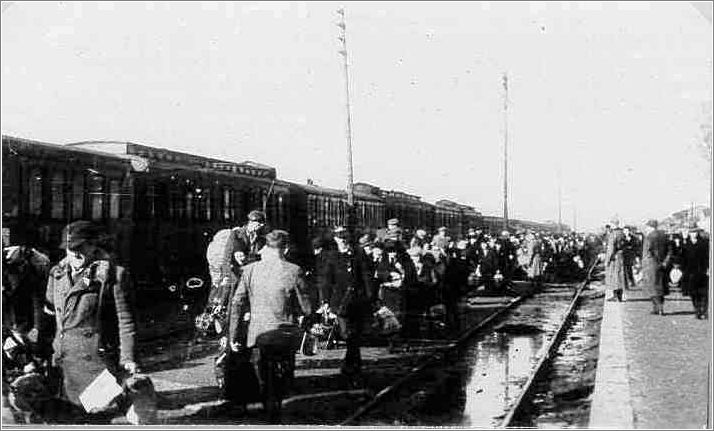 Jews from Vienna deported to Kielce